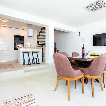 بيت للعطل House Dream